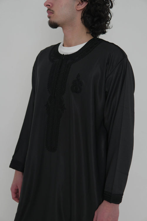 Black Kaftan front view – From #1 Shop YAZIR – YAZIRCO