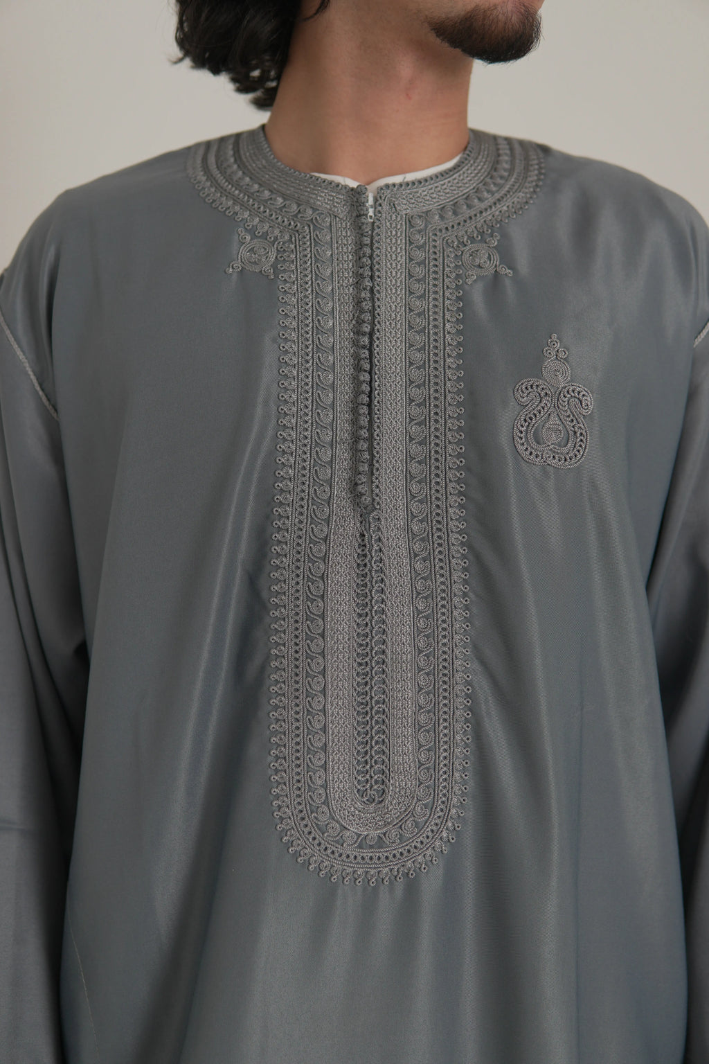 Space Grey Kaftan front view – From #1 Shop YAZIR – YAZIRCO
