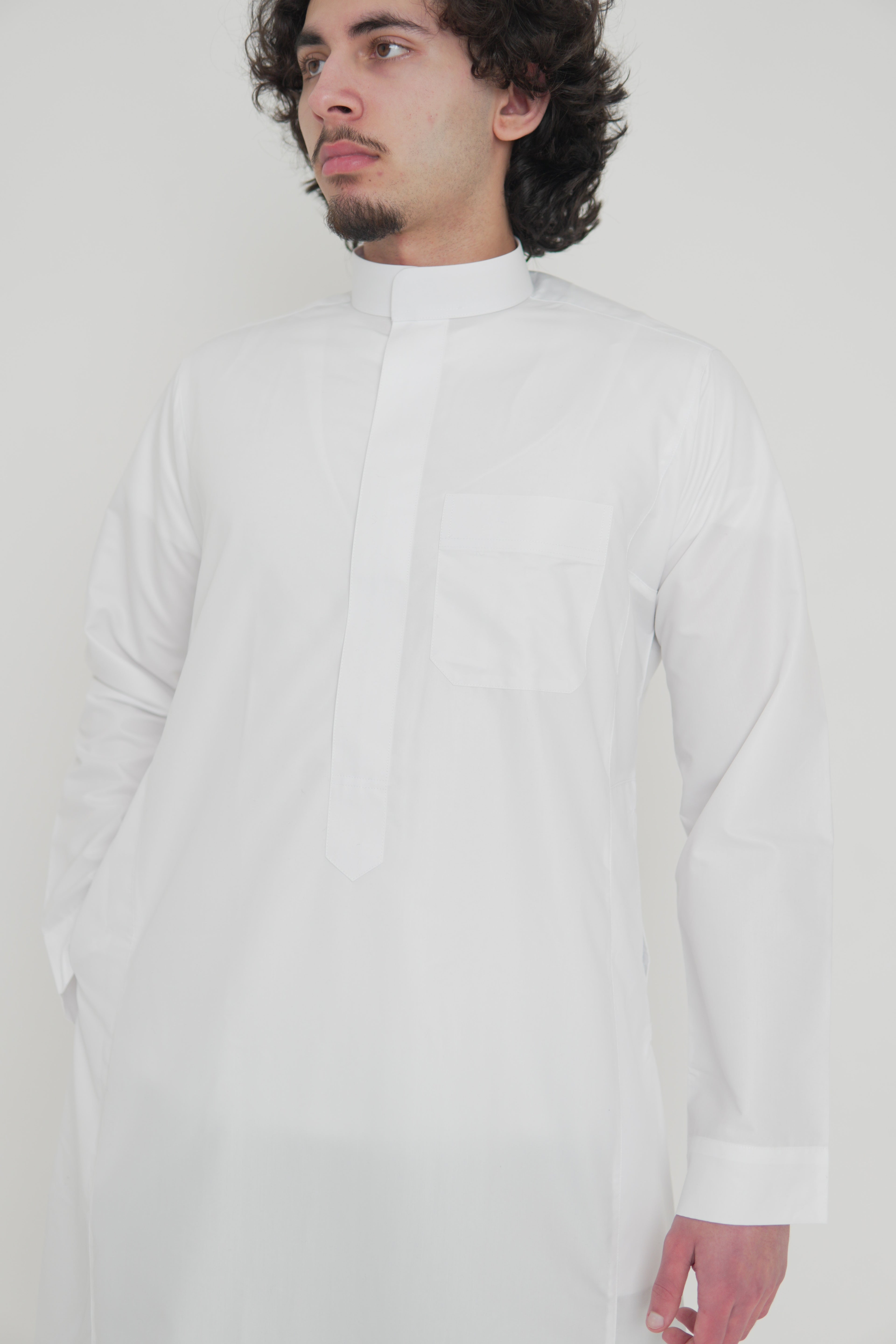 Classic White Saudi Thobe