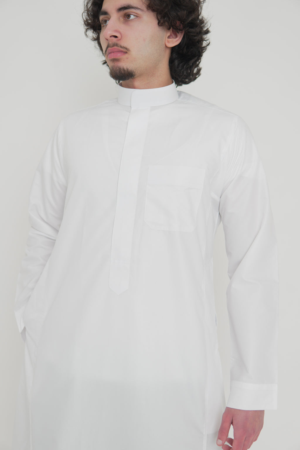 Classic White Saudi Thobe