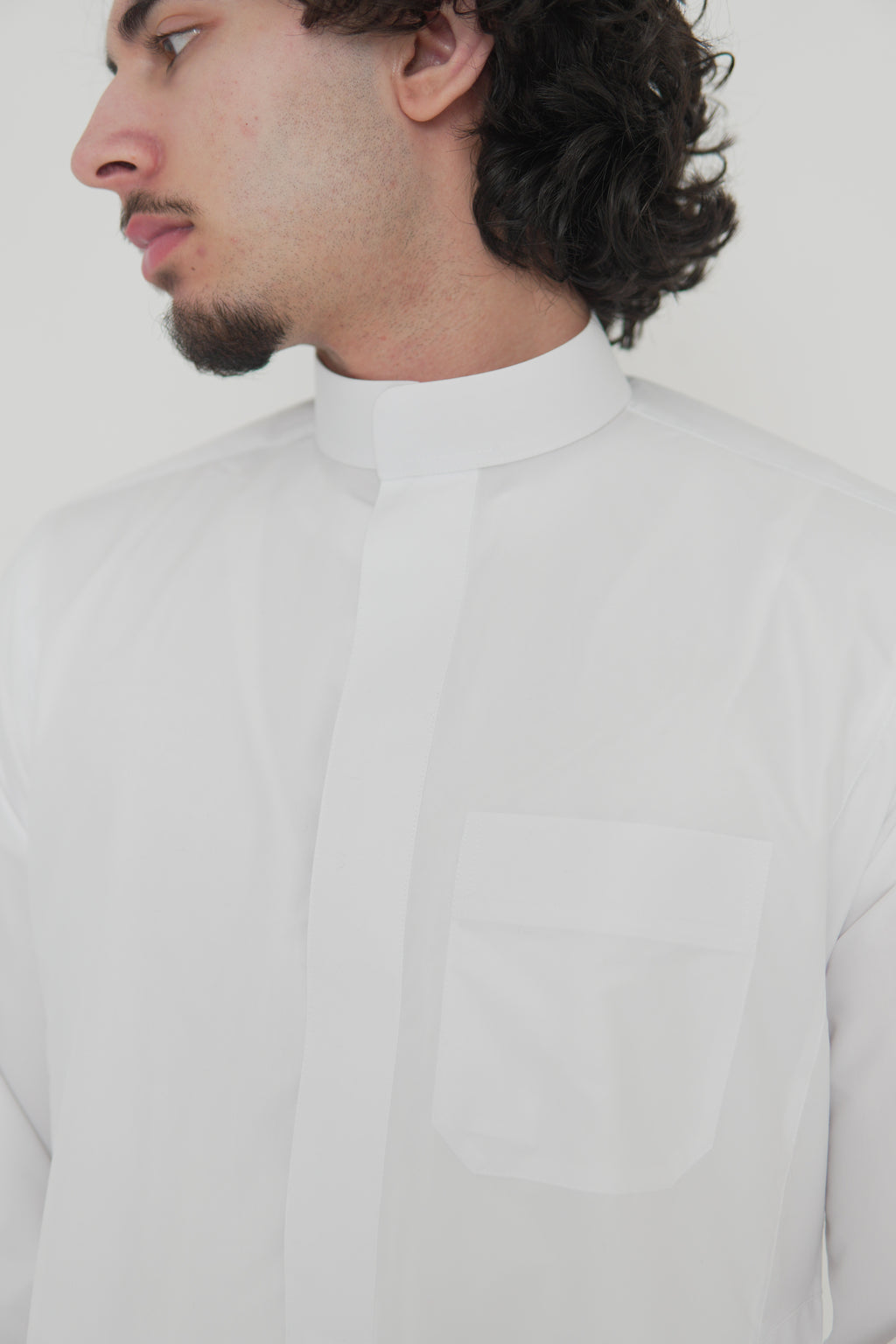 Classic White Saudi Thobe