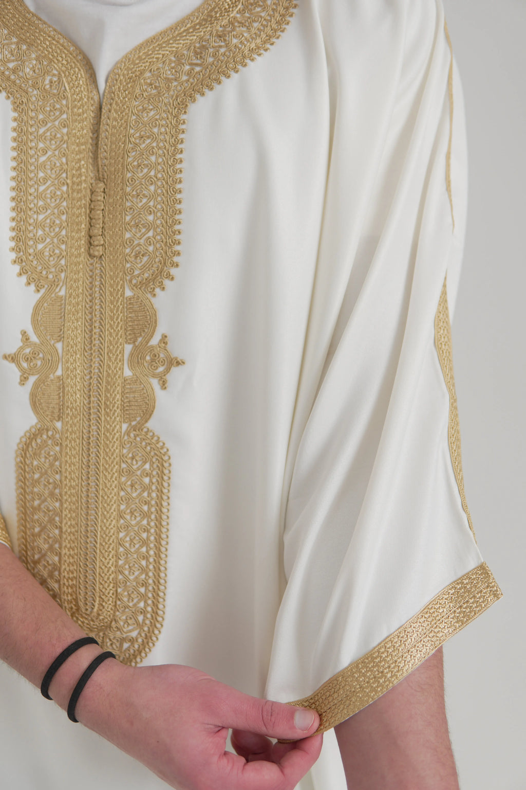 White & Gold Gandoura product detail – From #1 Shop YAZIR – YAZIRCO
