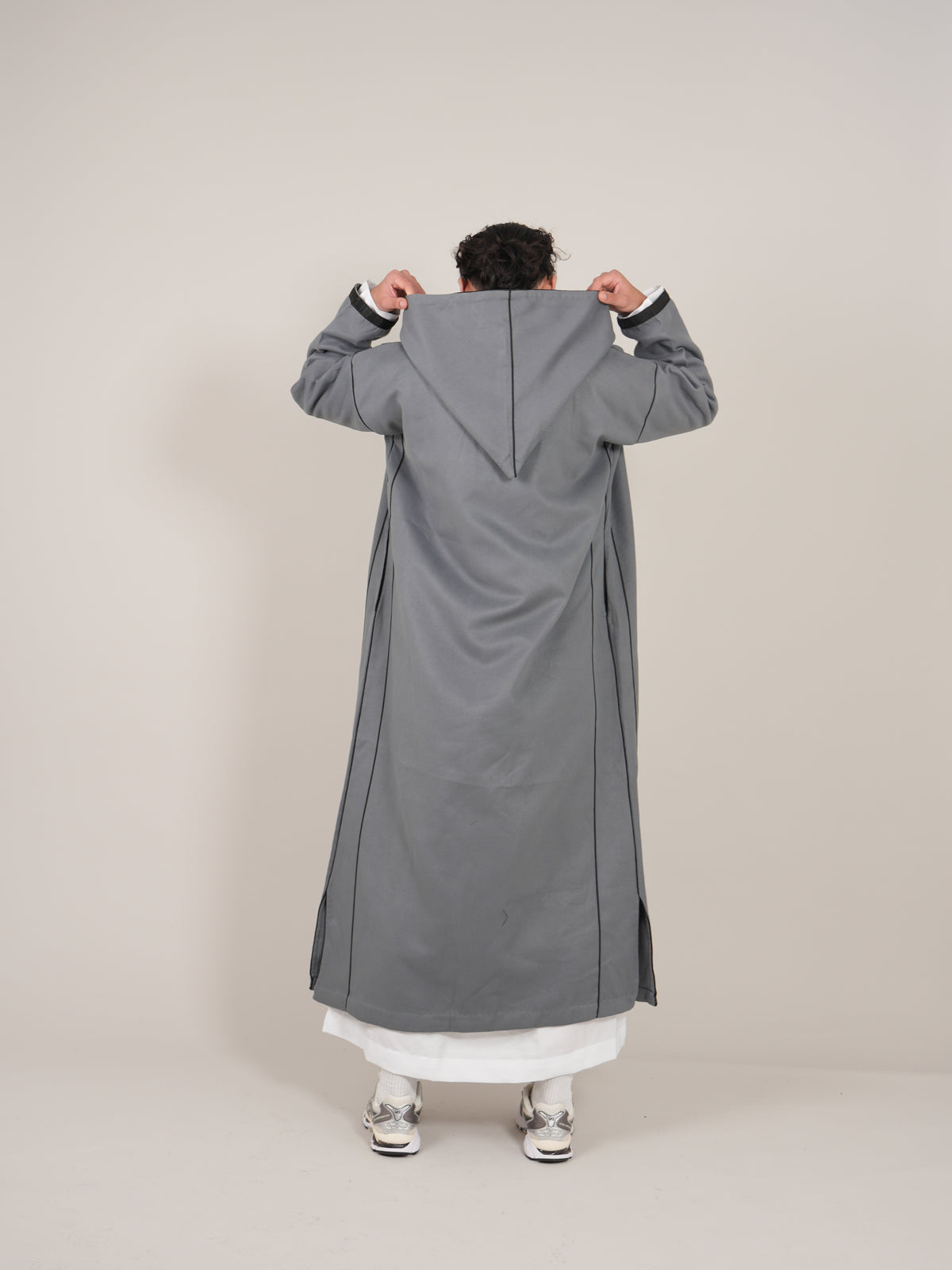 Grey & Black Moroccan Djellaba Thobe - Luxury Jubbah Made in Morocco - YAZIR