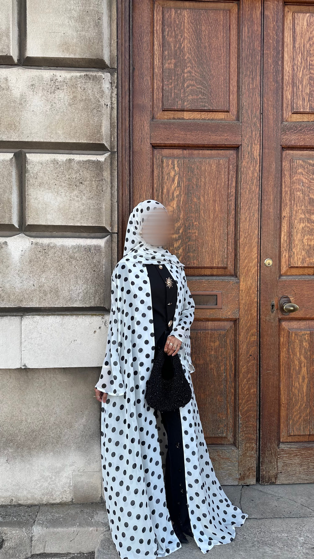 Mina Dot Abaya