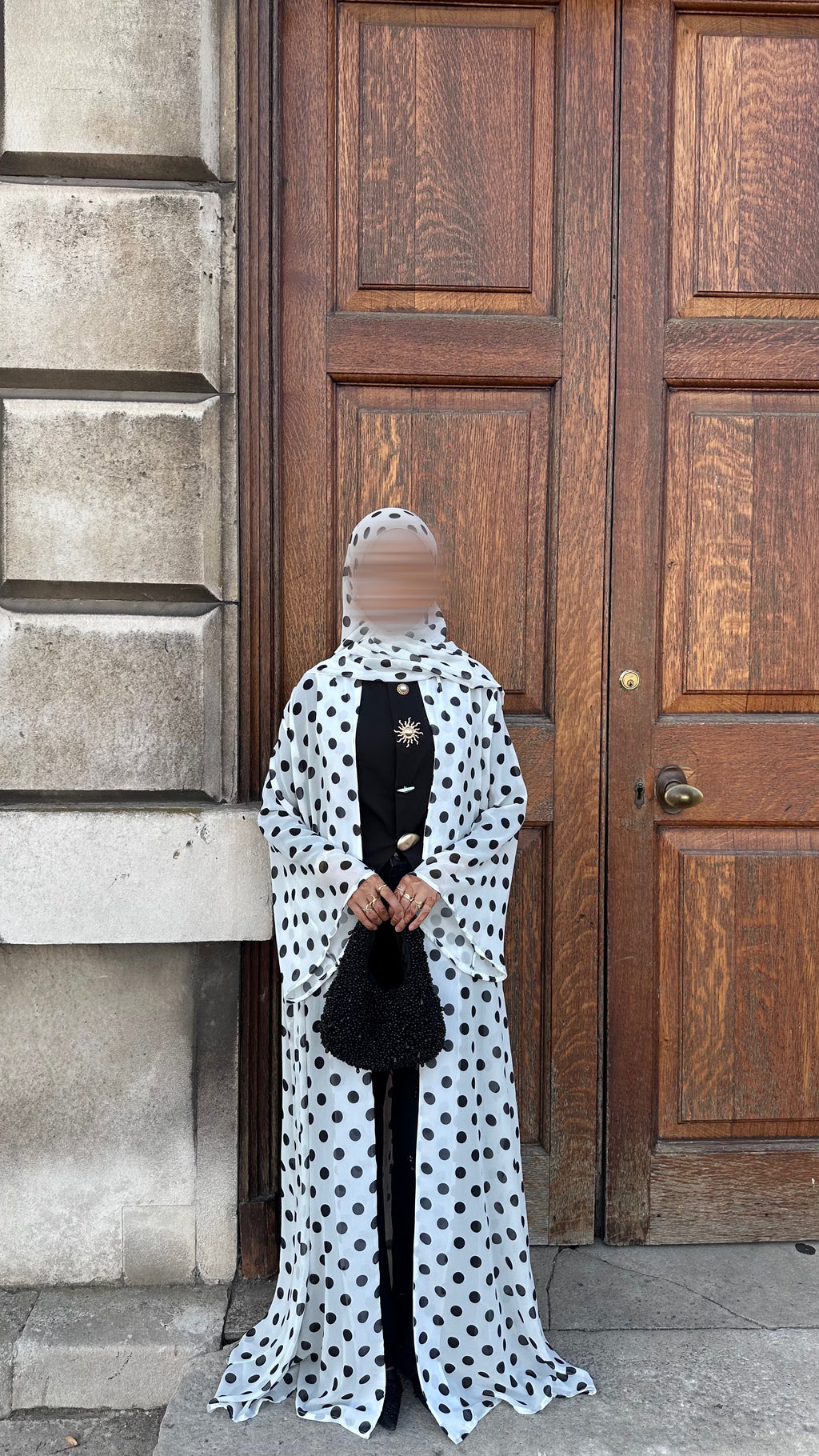 Mina Dot Abaya