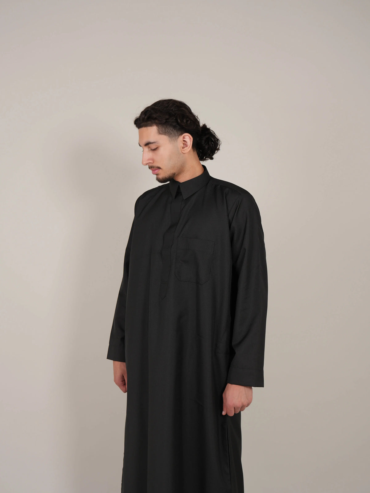 Premium Black Diamond Saudi Thobe product detail – From #1 Shop YAZIR – YAZIRCO