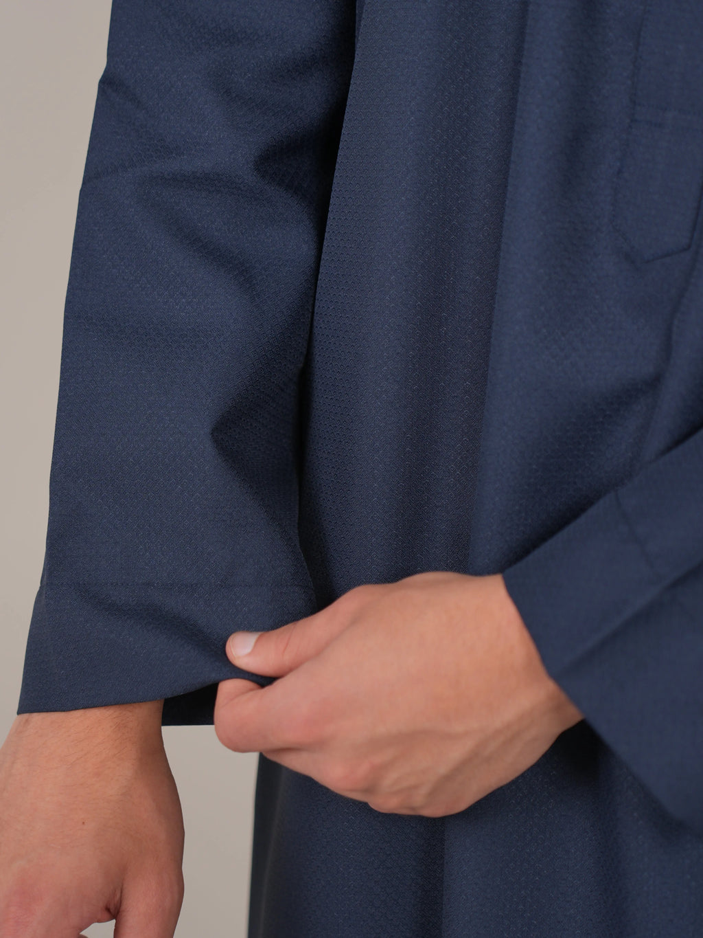 Premium Navy Diamond Saudi Thobe product detail – From #1 Shop YAZIR – YAZIRCO