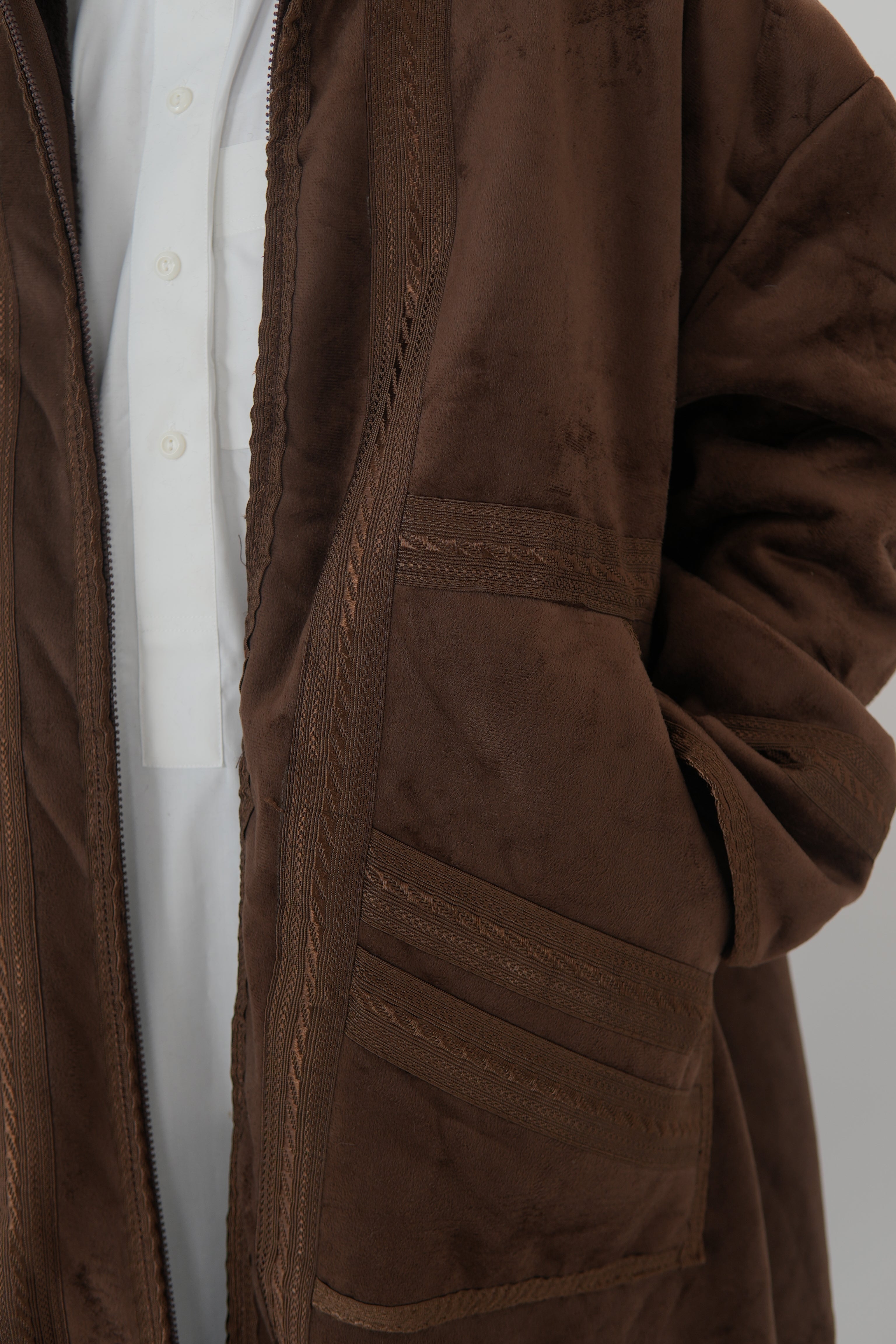 Men’s Farwa coat – Arabian winter bisht with faux fur lining